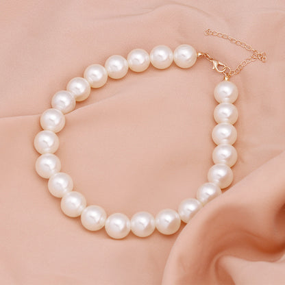 Popular Pearl Necklaces